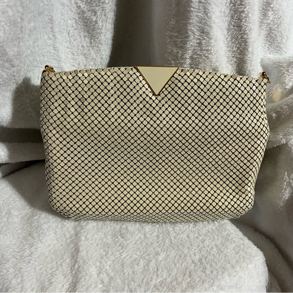 Vintage Creme Mesh Metal Clutch